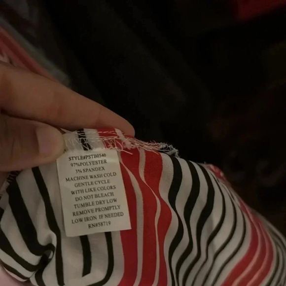 PETITE Small from NOTATIONS Buisness Top - Picture 12 of 15